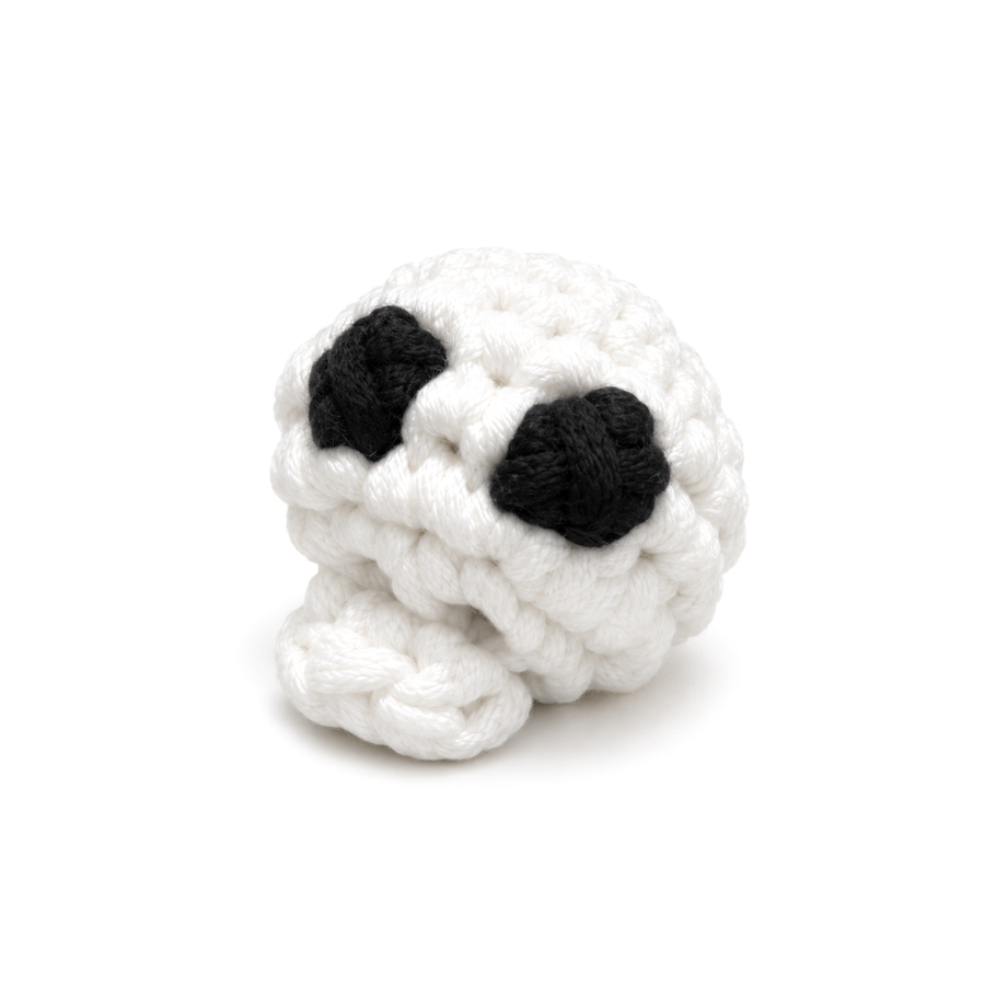 Crochet skull seen from the side